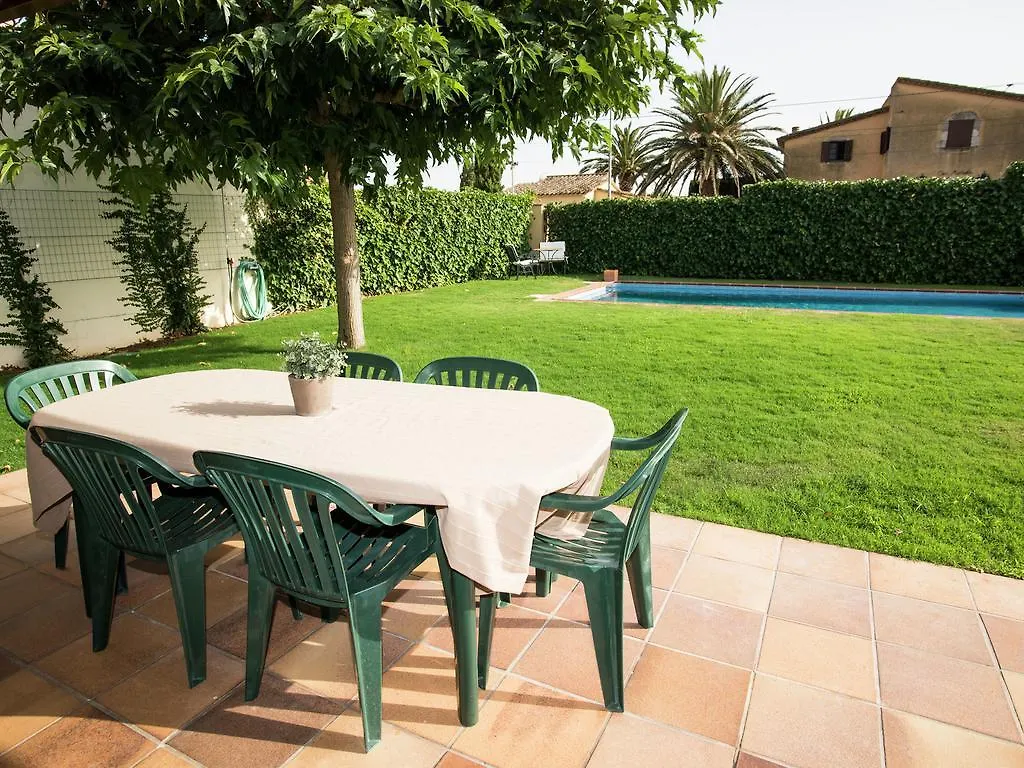 Modern Villa In Les Corts With Pool